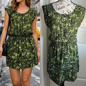 Forever 21 2010s Sleeveless Abstract Print Blouson Mini Dress Green Sz M